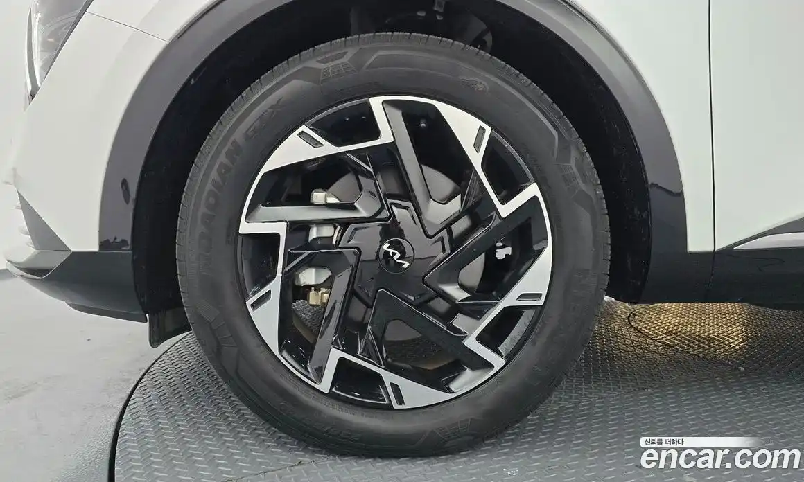 Kia Sportage 2022 1.6 Автомат в Москве № 887450, фото 5