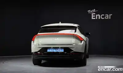 Kia EV6 2022 0.1 Автомат в Москве № 887807, миниатюра 4