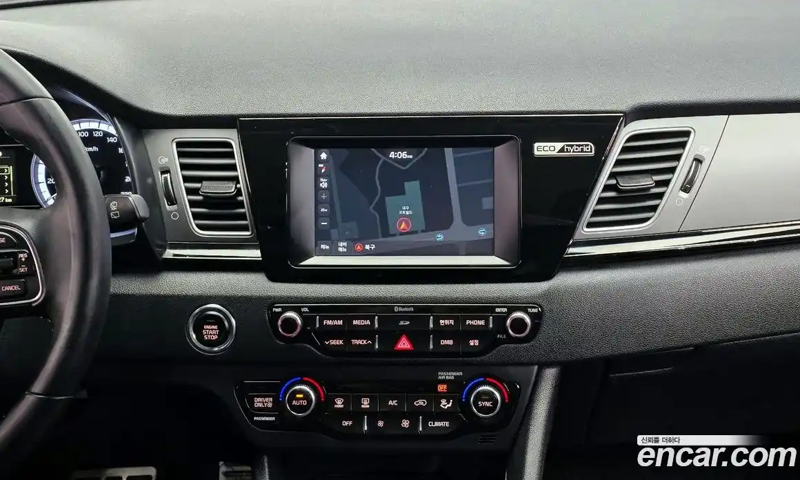 Kia Niro 2016 1.6 гидро в Москве № 888048, фото 14
