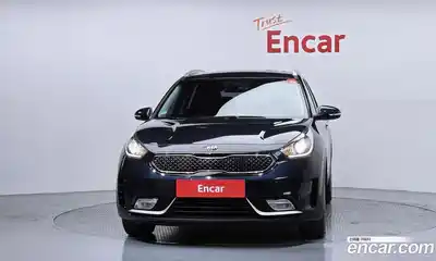 Kia Niro 2016 1.6 гидро в Москве № 888048, миниатюра 3