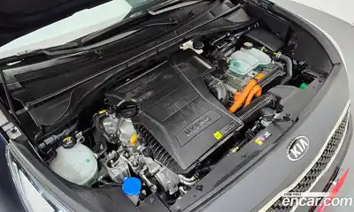 Kia Niro 2016 1.6 гидро в Москве № 888048, миниатюра 6