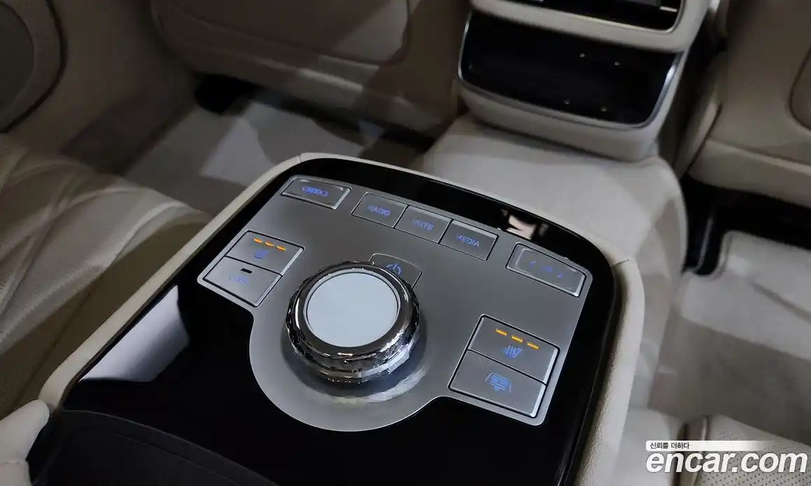 Genesis G80 2024 2.5 Автомат в Москве № 888490, фото 19