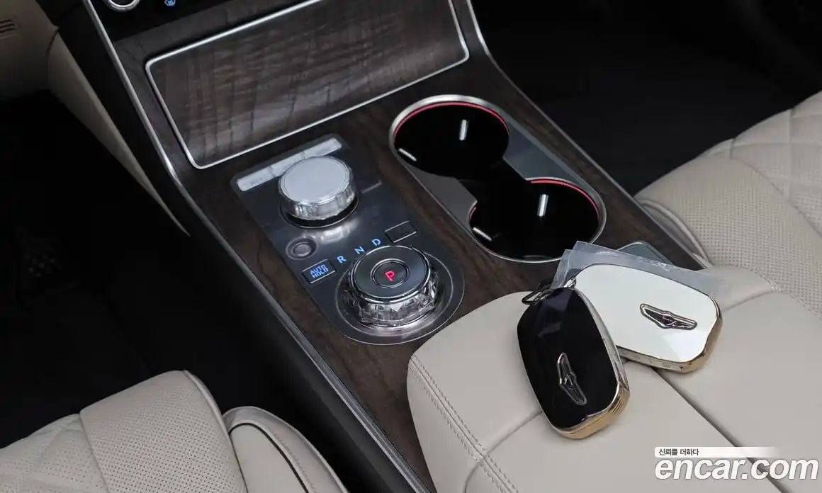 Genesis GV80 2024 2.5 Классический в Москве № 888539, фото 8