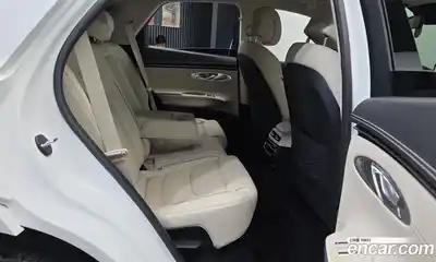 Genesis GV70 2023 2.5 Автомат в Москве № 888636, миниатюра 12