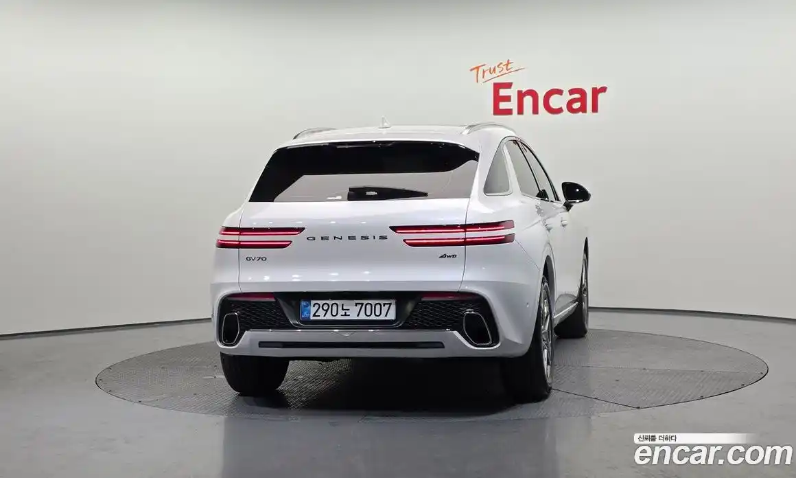 Genesis GV70 2023 2.5 Автомат в Москве № 888636, фото 4