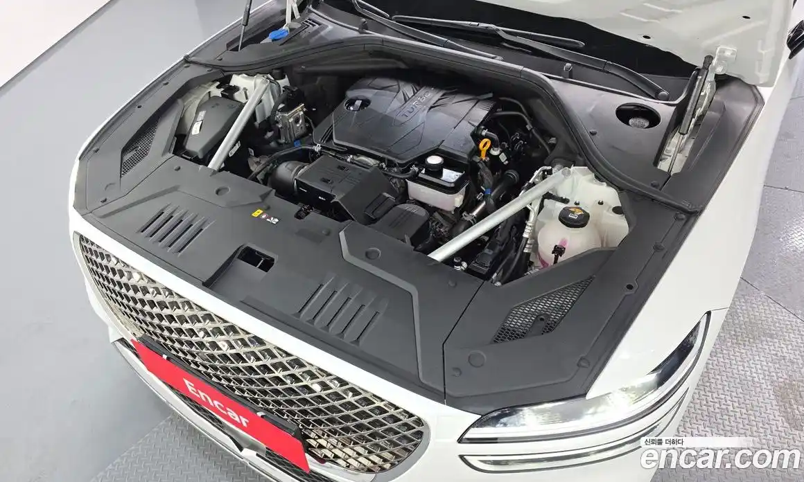 Genesis GV70 2023 2.5 Автомат в Москве № 888636, фото 6