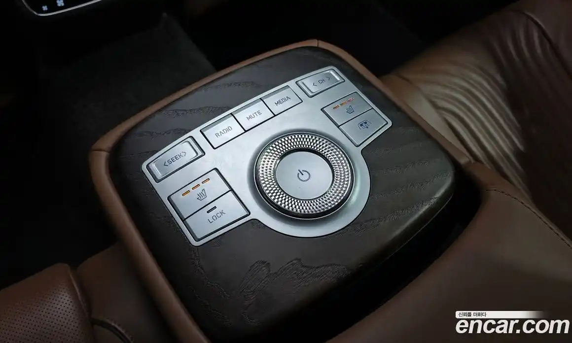 Genesis G80 2022 2.5 Автомат в Москве № 888675, фото 19