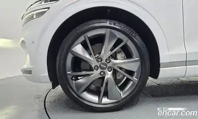 Genesis GV70 2022 2.5 Автомат в Москве № 888830, миниатюра 5