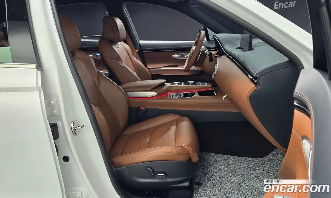 Genesis GV70 2022 2.5 Автомат в Москве № 888830, фото 10