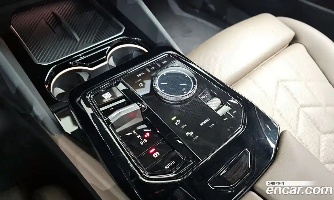 BMW 5-Series 2025 2.0 гидро в Москве № 889108, фото 9