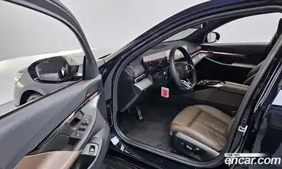 BMW 5-Series 2025 2.0 гидро в Москве № 889108, миниатюра 10
