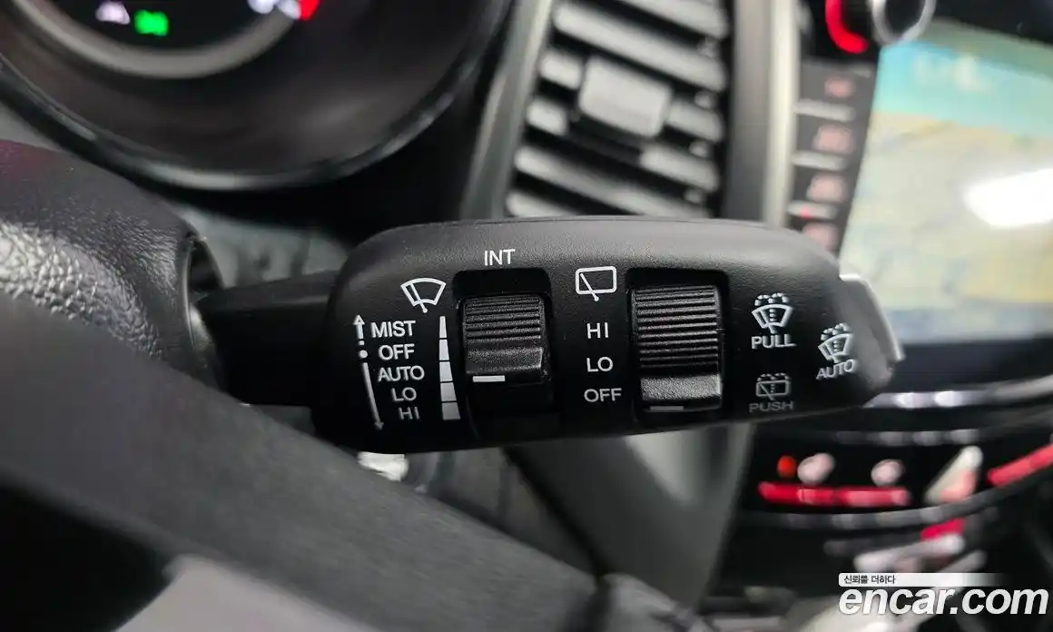 SsangYong TIBOLI 2018 1.6 Автомат в Москве № 889174, фото 17