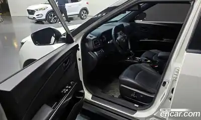 SsangYong TIBOLI 2020 1.5 Автомат в Москве № 889368, миниатюра 10