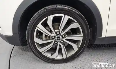 SsangYong TIBOLI 2021 1.5 Автомат в Москве № 889684, миниатюра 5