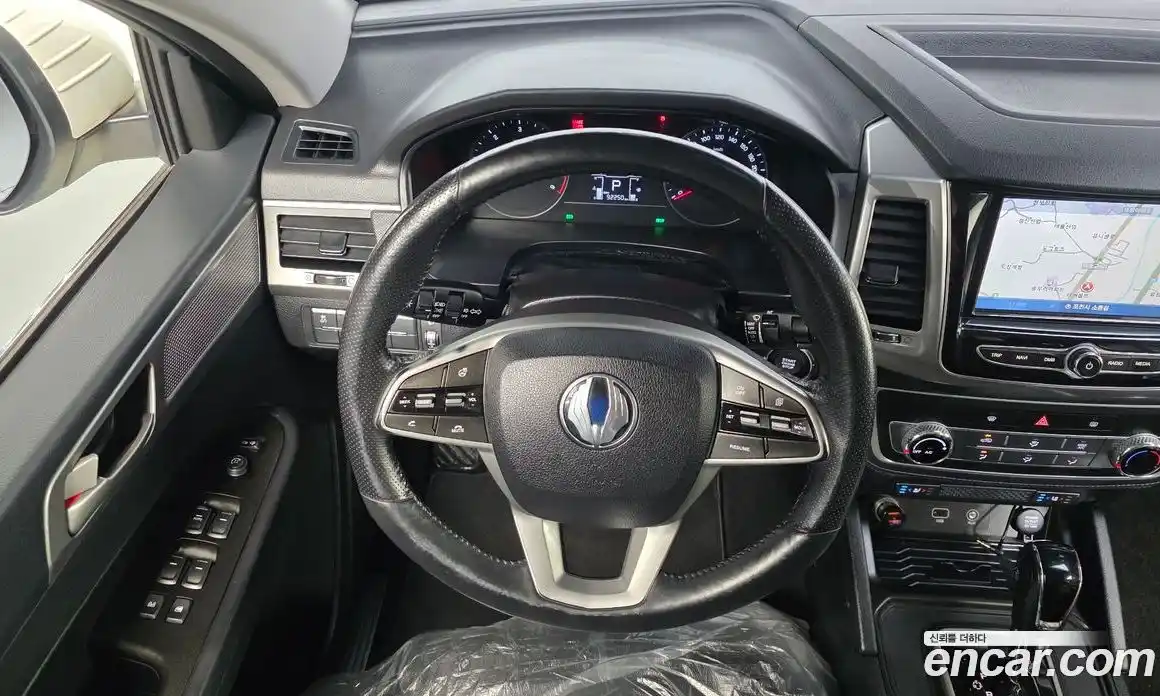 SsangYong Rexton 2018 2.2 Автомат в Москве № 889687, фото 13