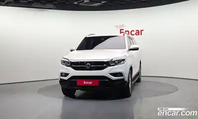 SsangYong Rexton 2018 2.2 Автомат в Москве № 889687, миниатюра 3