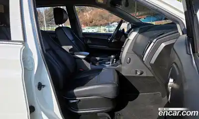 SsangYong Korando 2017 2.2 Автомат в Москве № 889809, миниатюра 10