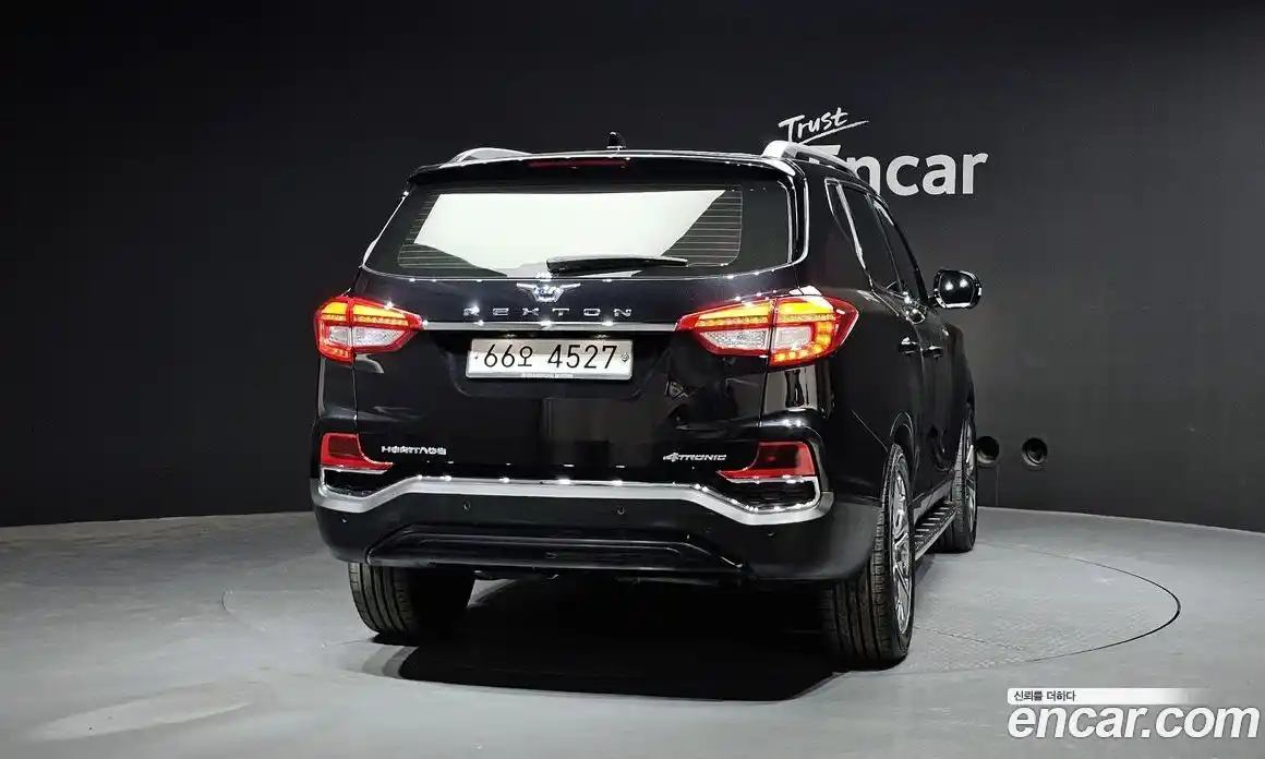 SsangYong Rexton 2019 2.2 Автомат в Москве № 890042, фото 4