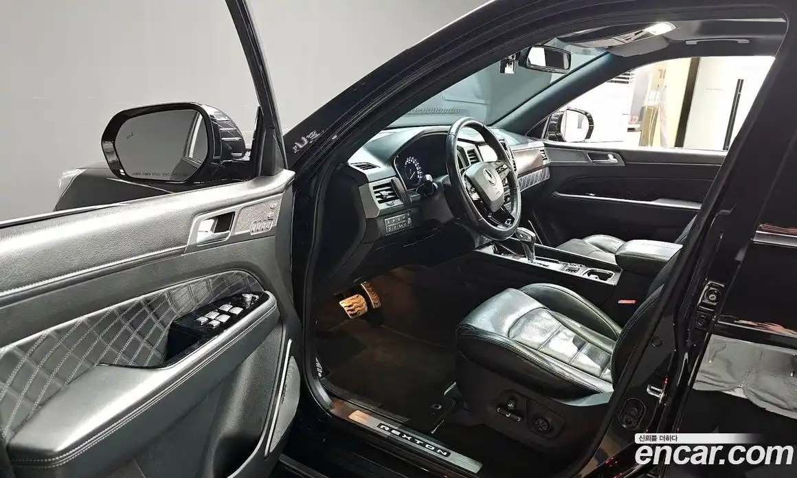 SsangYong Rexton 2019 2.2 Автомат в Москве № 890042, фото 10