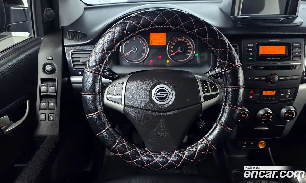 SsangYong Korando 2013 2.0 механика в Москве № 890093, фото 16