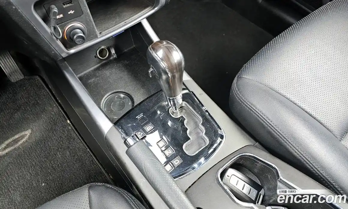 SsangYong Korando 2015 2.0 гидро в Москве № 890113, фото 9
