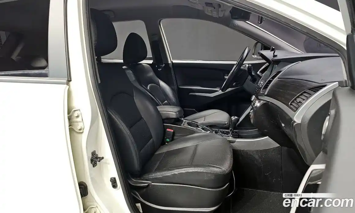 SsangYong Korando 2015 2.0 гидро в Москве № 890113, фото 10
