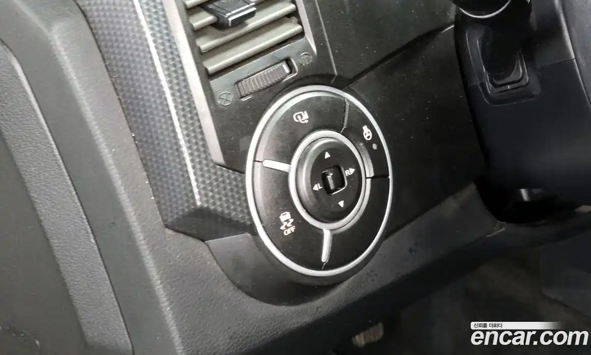 SsangYong Korando 2015 2.0 гидро в Москве № 890212, фото 14