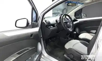 Chevrolet Spark 2011 1.0 Автомат в Москве № 890640, миниатюра 11