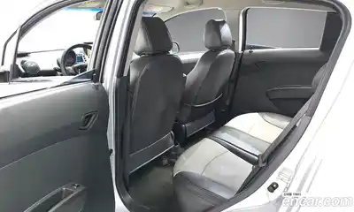 Chevrolet Spark 2011 1.0 Автомат в Москве № 890640, миниатюра 12