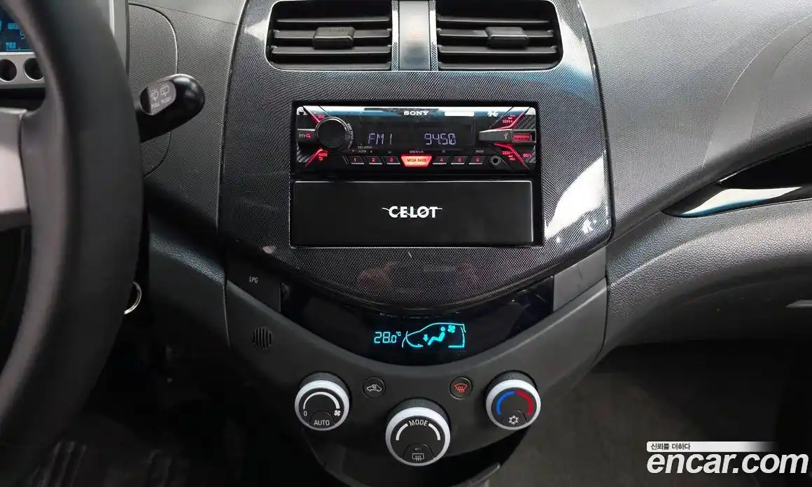 Chevrolet Spark 2011 1.0 Автомат в Москве № 890640, фото 15