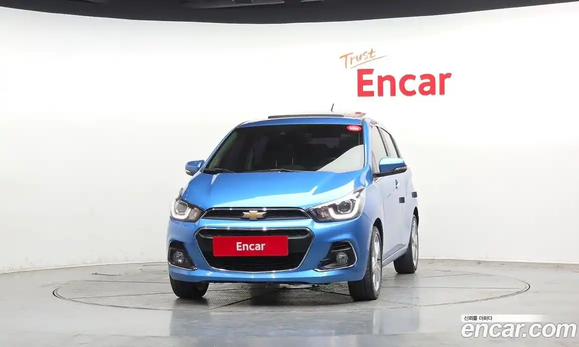 Chevrolet Spark 2016 1.0 Автомат в Москве № 890688, фото 3