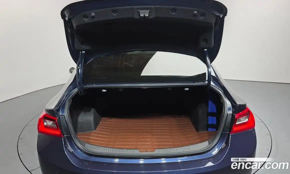 Chevrolet Malibu 2018 2.0 Автомат в Москве № 890726, фото 20