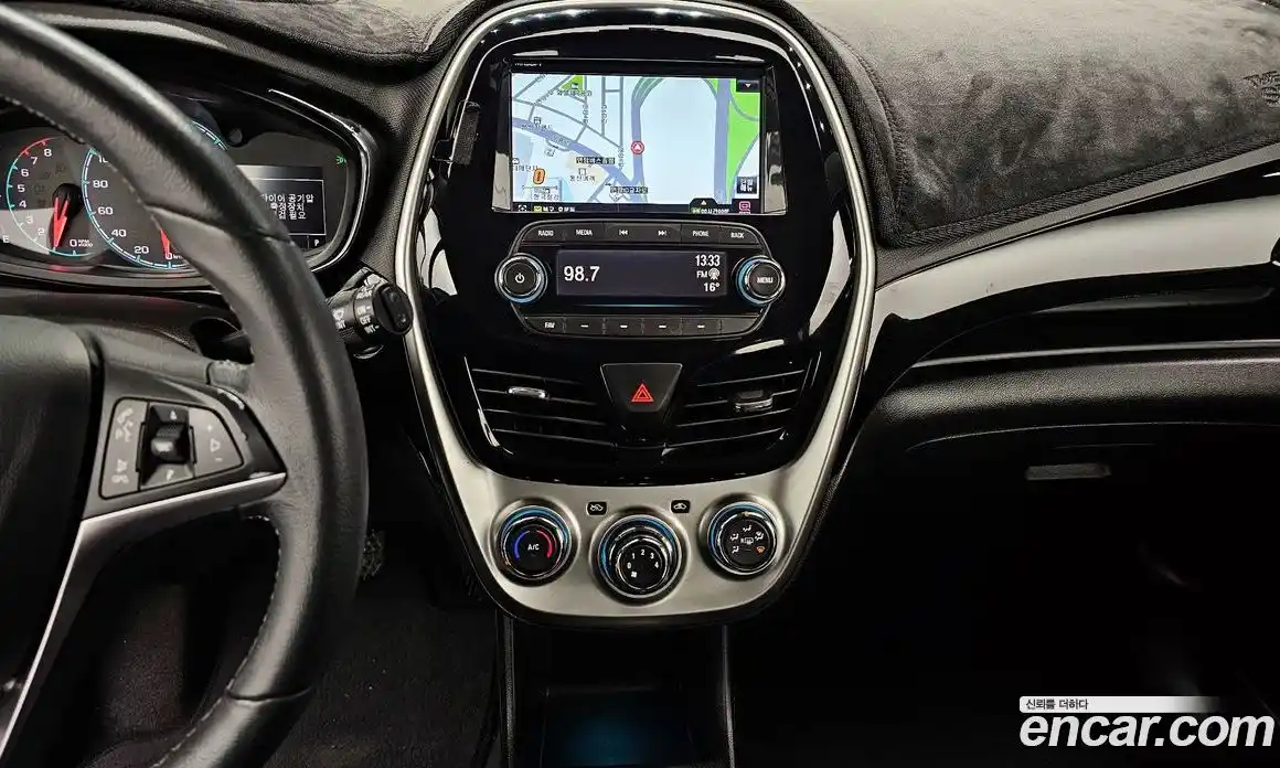 Chevrolet Spark 2017 1.0 Автомат в Москве № 890787, фото 15