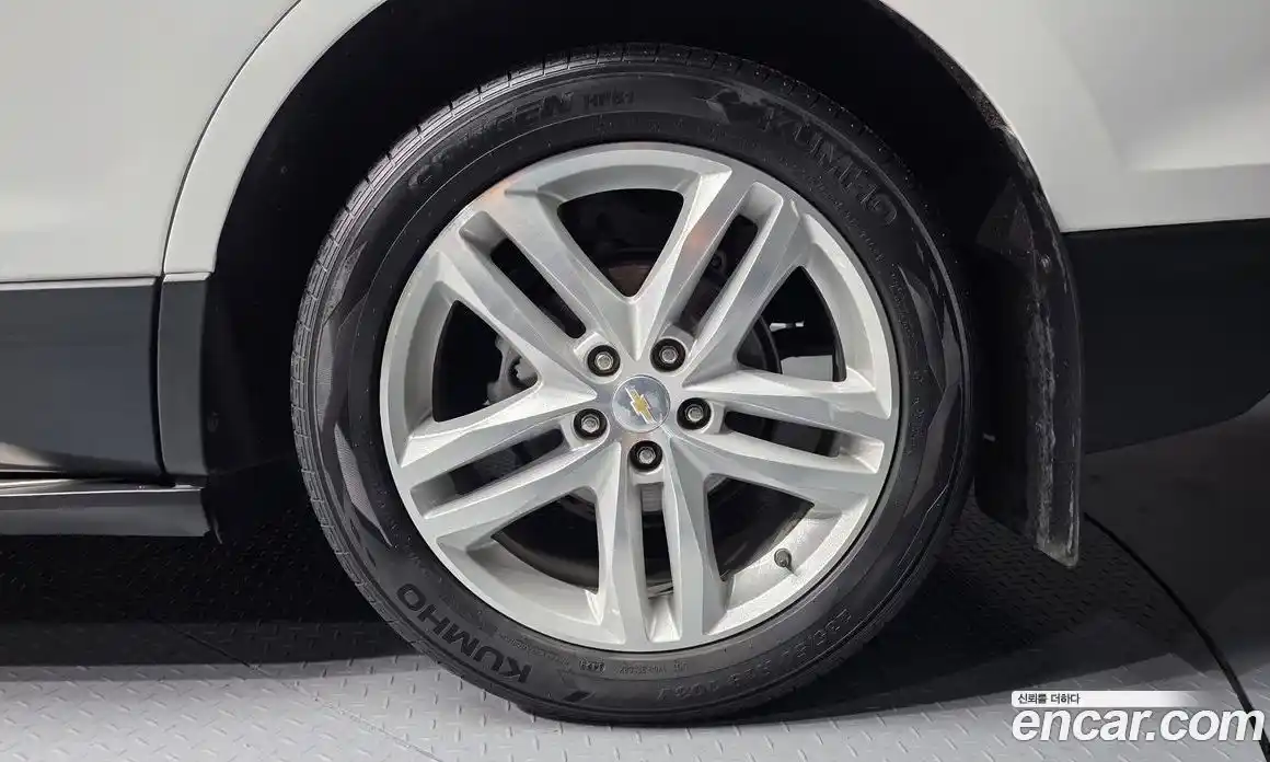 Chevrolet Equinox 2019 1.6 Автомат в Москве № 890971, фото 5