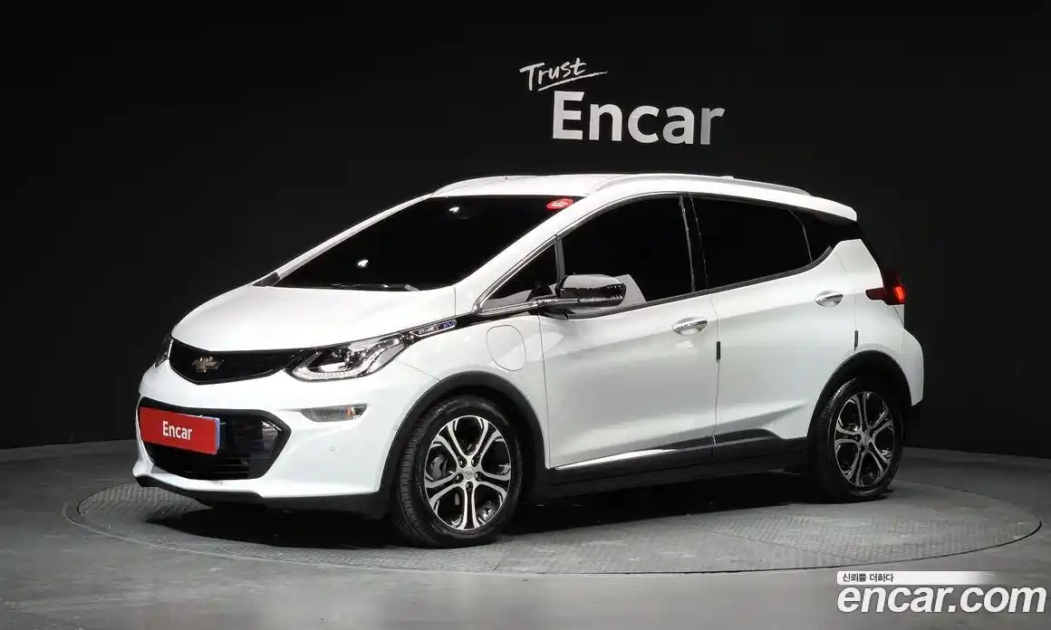 Chevrolet Bolt EV 2019 0.2 Автомат в Москве № 891125, фото 1