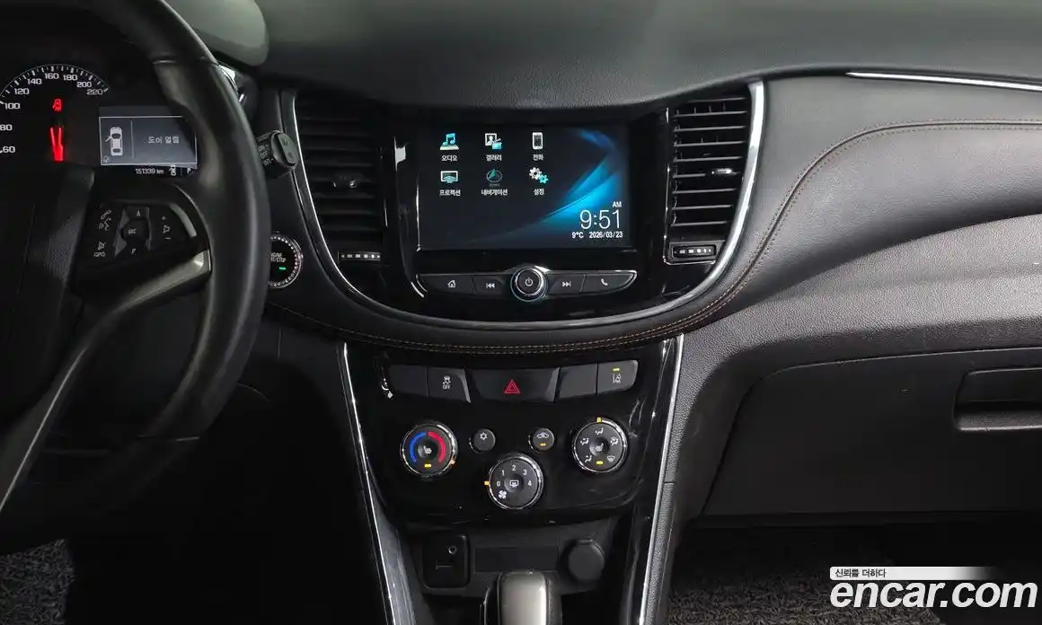 Chevrolet Trax 2017 1.6 Автомат в Москве № 891302, фото 14