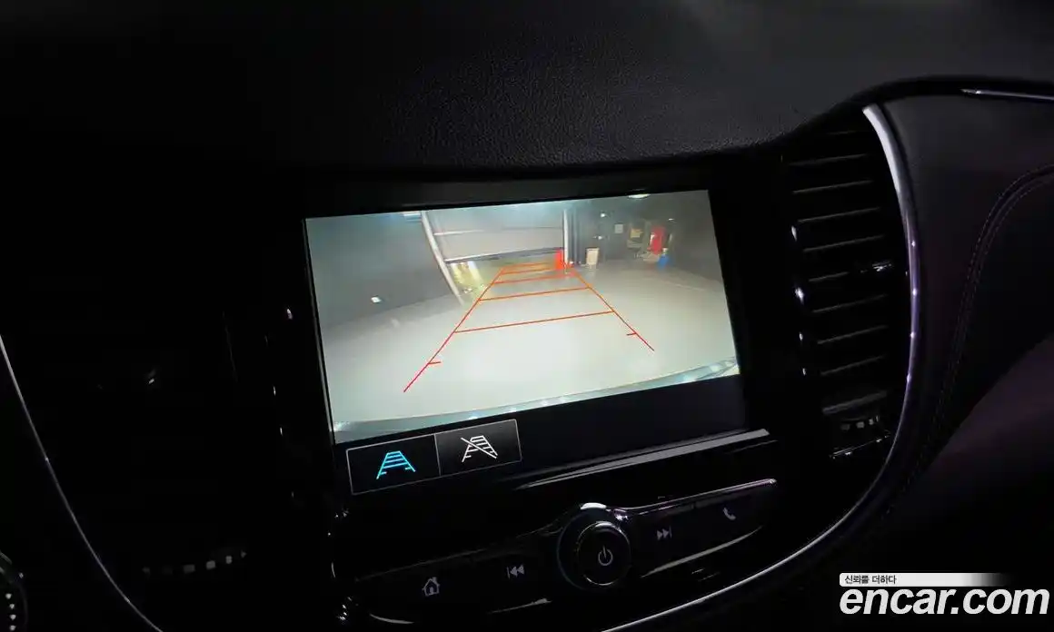 Chevrolet Trax 2017 1.6 Автомат в Москве № 891302, фото 15