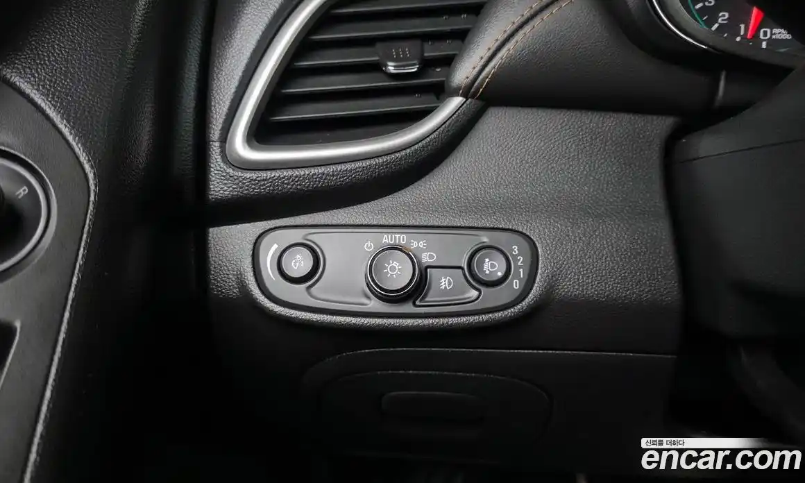 Chevrolet Trax 2019 1.4 Автомат в Москве № 891304, фото 15