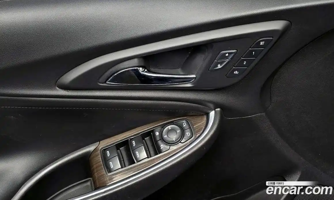 Chevrolet Malibu 2017 2.0 Автомат в Москве № 891368, фото 17