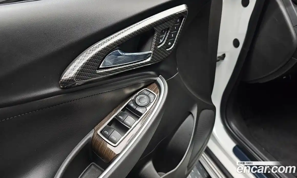 Chevrolet Malibu 2016 2.0 Автомат в Москве № 891389, фото 17