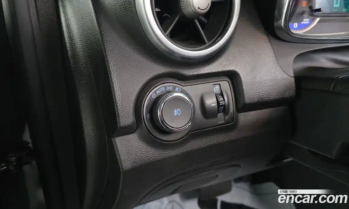 Chevrolet Trax 2016 1.6 Автомат в Москве № 891474, фото 18