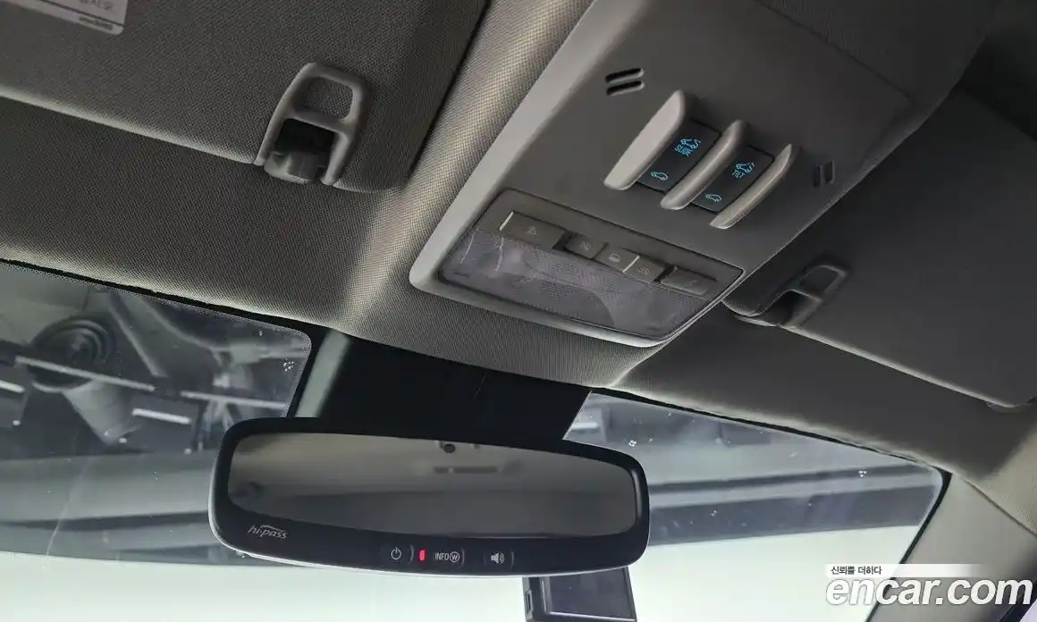 Chevrolet Trax 2016 1.6 Автомат в Москве № 891474, фото 19