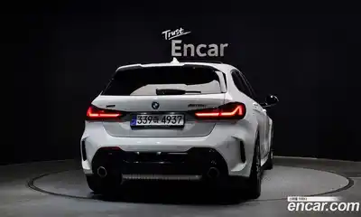 BMW 1-Series 2023 2.0 Автомат в Москве № 891719, миниатюра 4