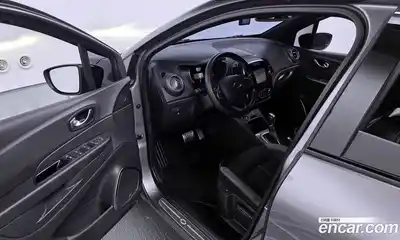 Renault QM3 2018 1.5 Автомат в Москве № 891735, миниатюра 11