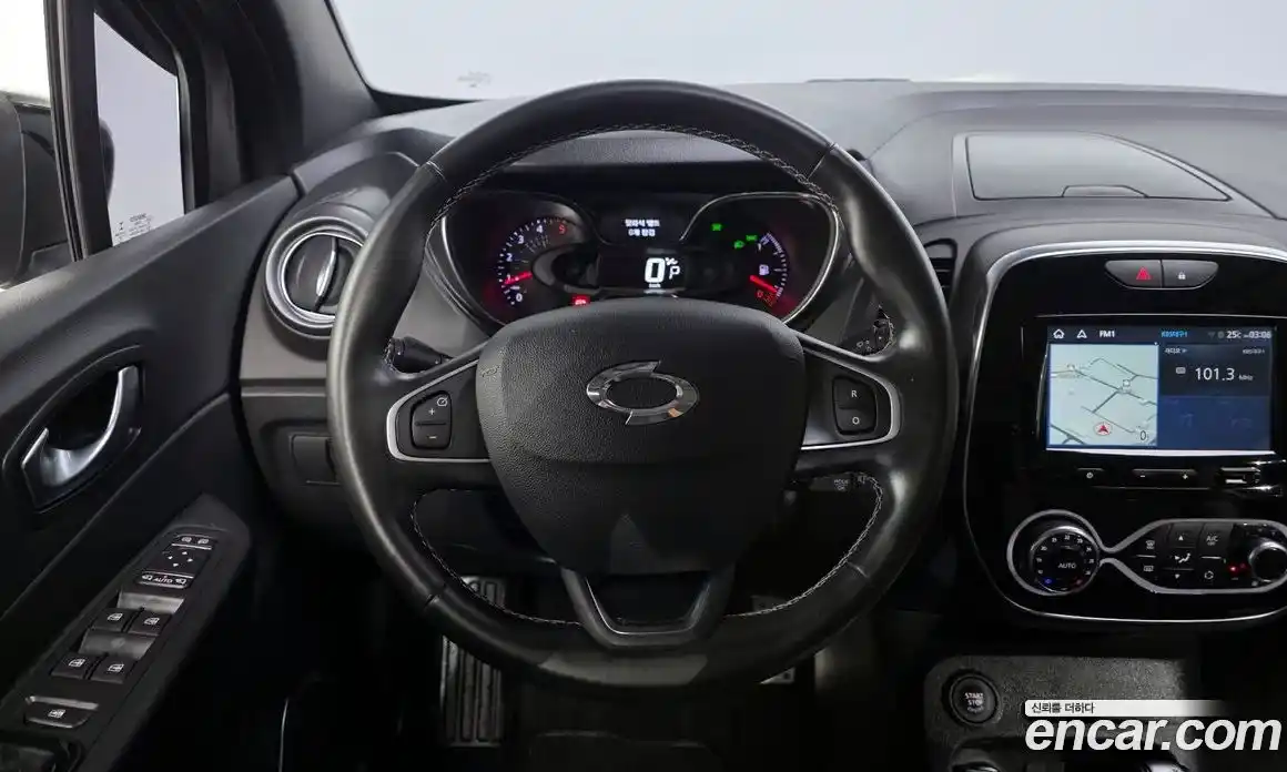 Renault QM3 2018 1.5 Автомат в Москве № 891735, фото 13