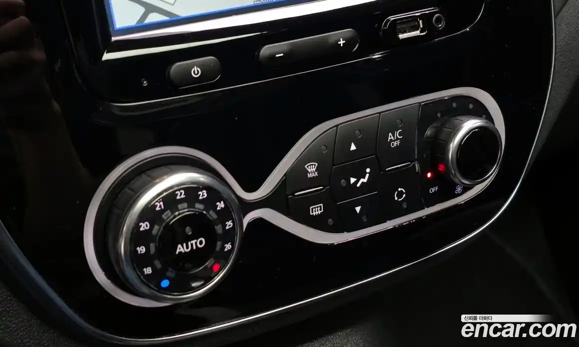 Renault QM3 2018 1.5 Автомат в Москве № 891735, фото 20