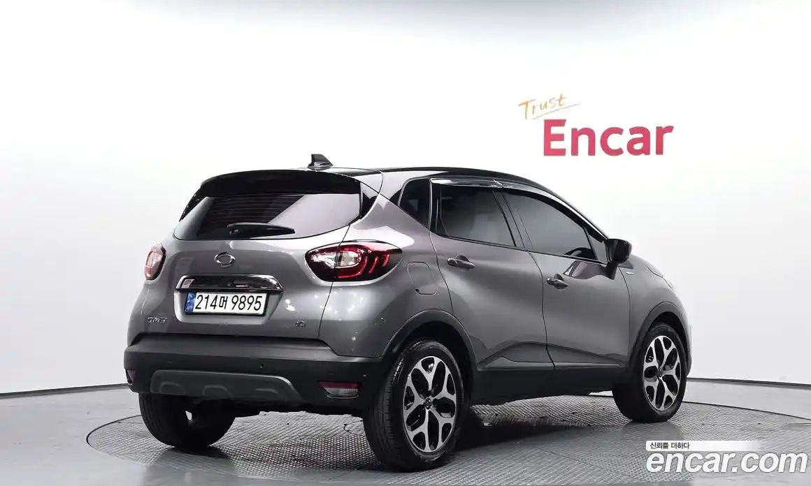 Renault QM3 2018 1.5 Автомат в Москве № 891735, фото 2