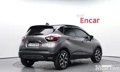 Renault QM3 2018 1.5 Автомат в Москве № 891735, миниатюра 2