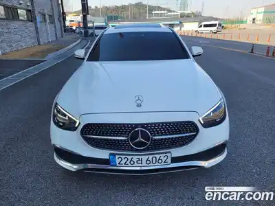 Mercedes-Benz E-Class, 2022