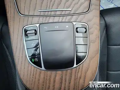 Mercedes-Benz E-Class 2022 2.0 Автомат в Москве № 892701, миниатюра 9